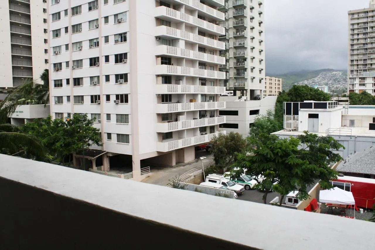アパート Kuhio Village 510 King Bed With Renovated Kitchenette ホノルル